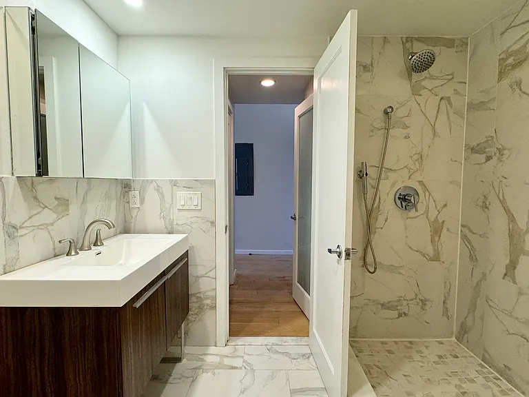 728 Market St #906A — Photo 7