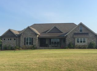 106 Bona Katherine Rd, Mooreville, MS 38857