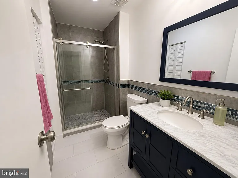5 Society Ct — Photo 18