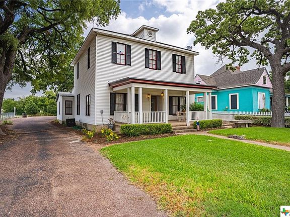 1009 E Main St Gatesville Tx 76528 Mls 432994 Zillow