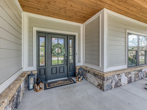 4th image of 51 Quail Ridge Way