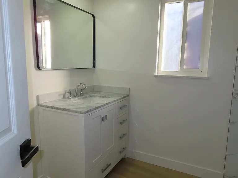 1424 Belle St — Photo 12