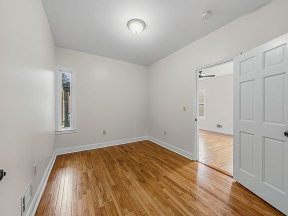 4th image of 136-138 Elm St Floor 1