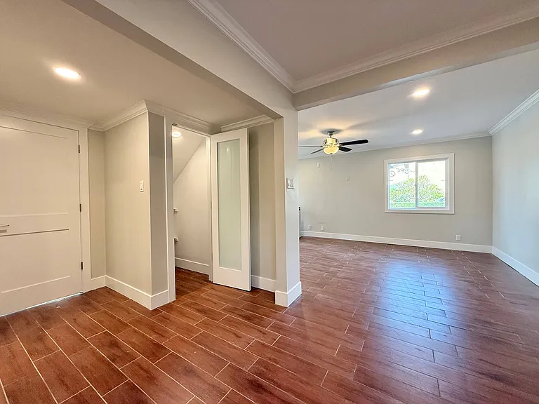 12902 Barranca Ln — Photo 11