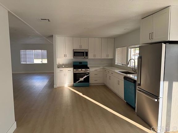 5th image of 601 N Kirby St Space 178