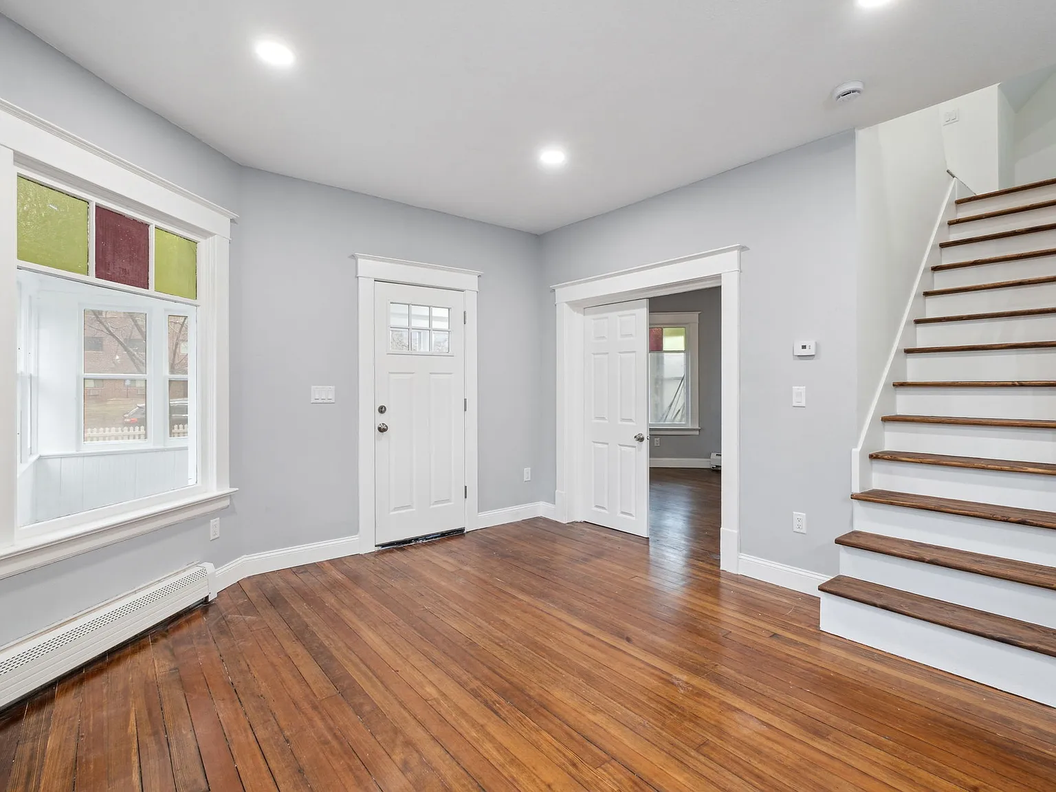 4 bedroom 3 bathroom Duplex Available Oct. 1st — Photo 1