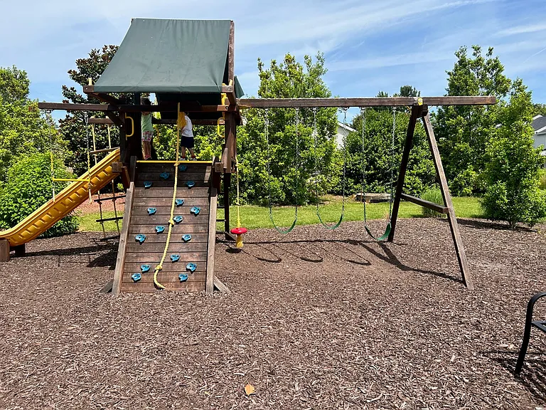 Park close to the property