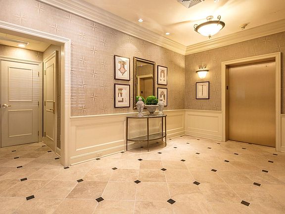 Luxury Elevator Building (Extra Large Elevator)