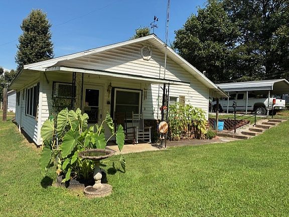 2nd image of 2925 N Shortstop Ln