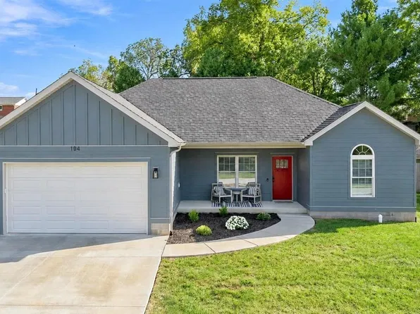 104 Brookhaven Dr, Vine Grove, KY 40175