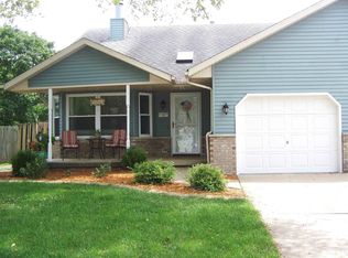 2508 Austin Dr, Springfield, IL 62704