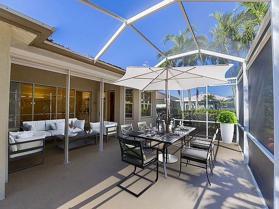 Enclosed Porch / Lanai