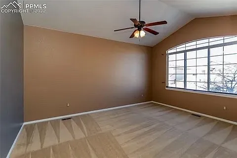 7963 Smokewood Dr — Photo 2