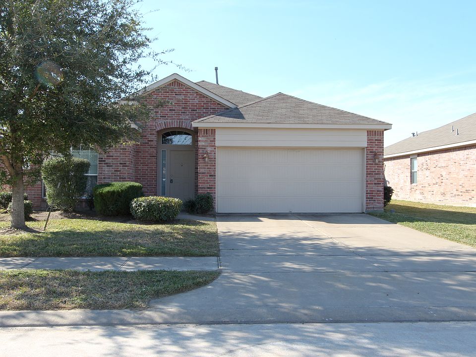 1st image of 21135 Kirkland Woods Dr