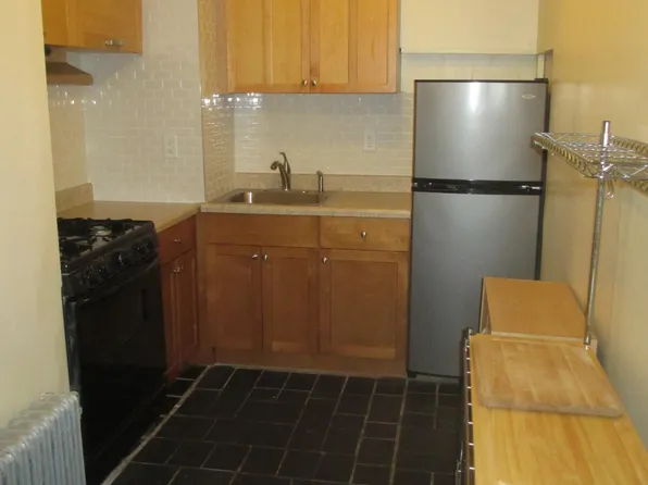 49 Booraem Avenue image 7 of 23