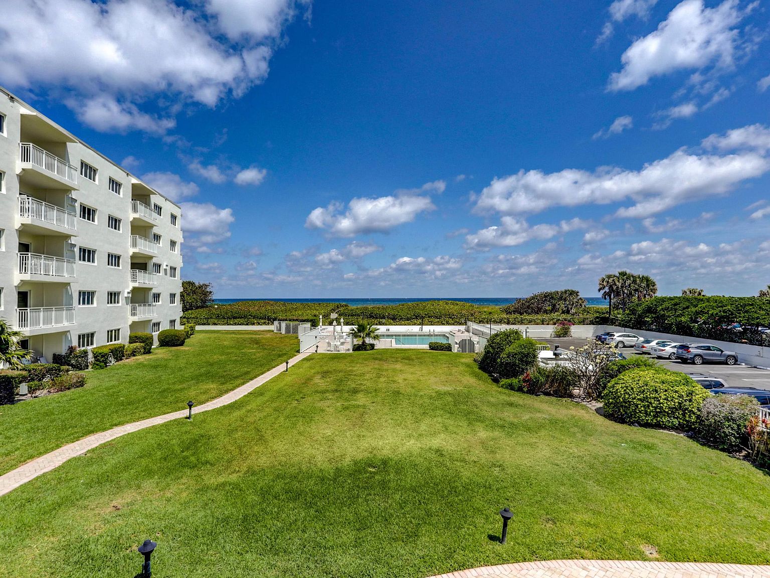 33 Ocean Ave APT 204, Palm Beach Shores, FL 33404 Zillow