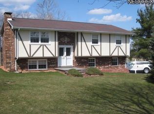 49548 E Ruby Dr, East Liverpool, OH 43920