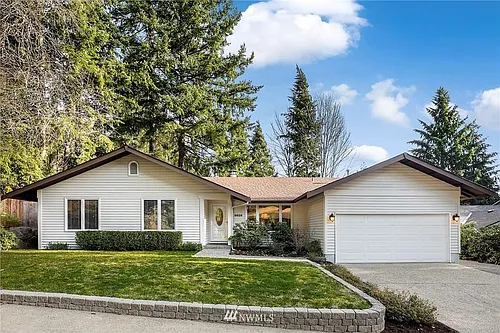 8628 173rd Ave NE Photo 1