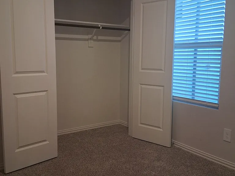 4000 Marble Falls Dr — Photo 16