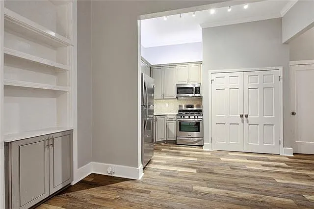 1112 N Rampart St #C — Photo 8