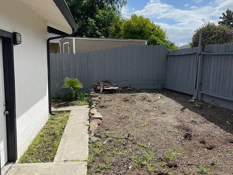 8519 Macduff Ct — Photo 26