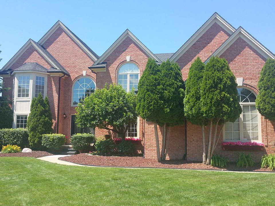 1st image of 14987 Cranbrook Ct