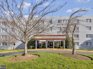 3601 5th St S APT 405, Arlington, VA 22204