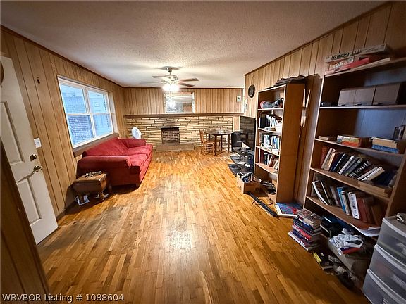 4th image of 3908 N 59th Hwy