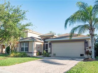 8879 Falcon Pointe Loop, Fort Myers, FL 33912