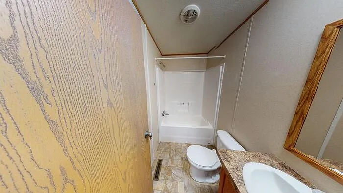 124 Delta Ave — Photo 9