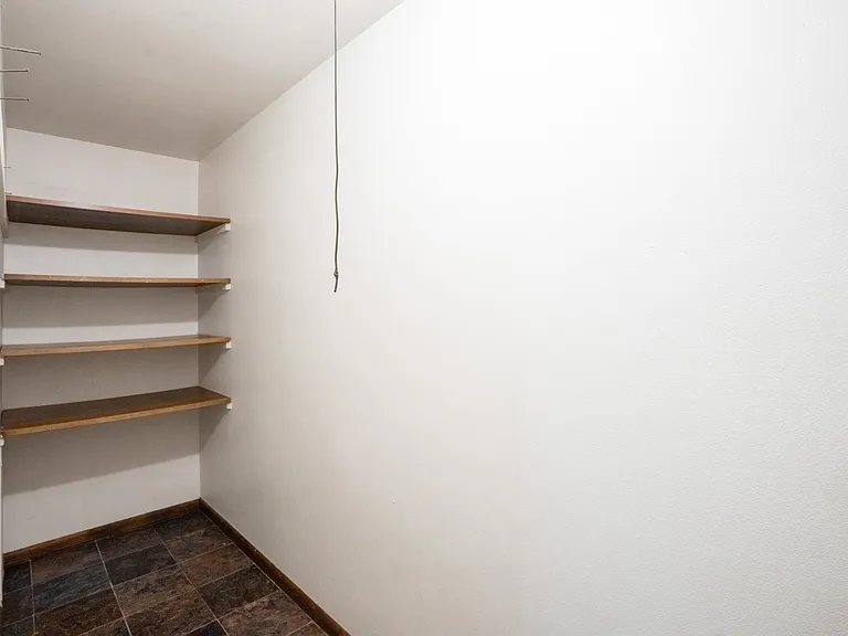 Fargo, ND Martha Alice Apartments | 21B | Closet