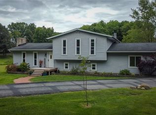 1977 Theiss Rd, Akron, OH 44313