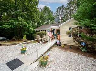 484 Hilltop Dr, Harriman, TN 37748