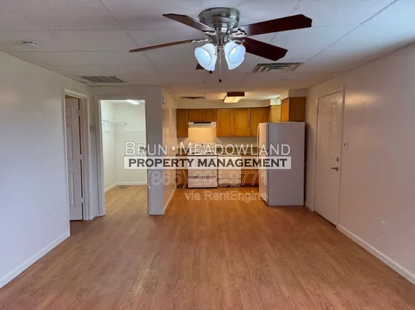 1825 Meadowland Ln, Louisville, TN 37777