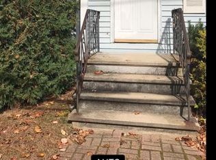 29 Walnut St #A, Rochester, NH 03867