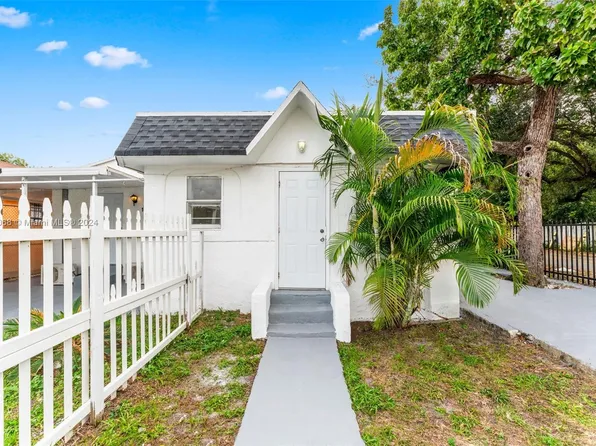 160 NW 60th St, Miami, FL 33127