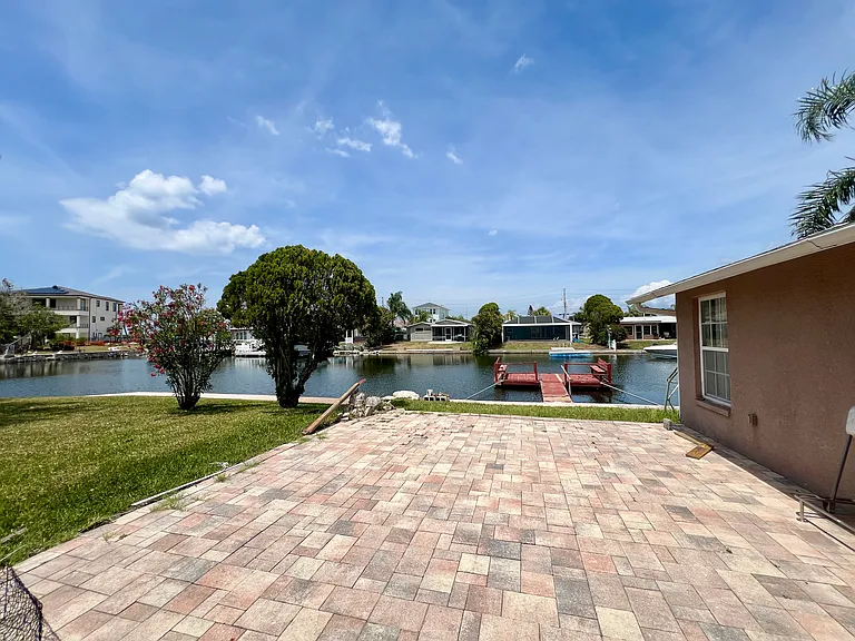 3855 Headsail Dr — Photo 2