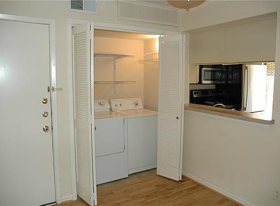 5th image of 5200 Martel Ave APT 8C