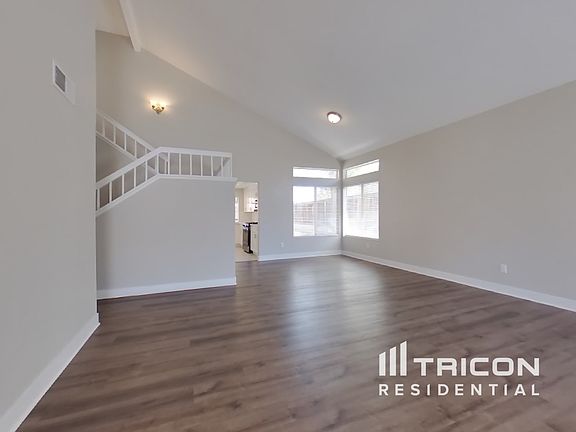 4th image of 12197 Nugget Ave