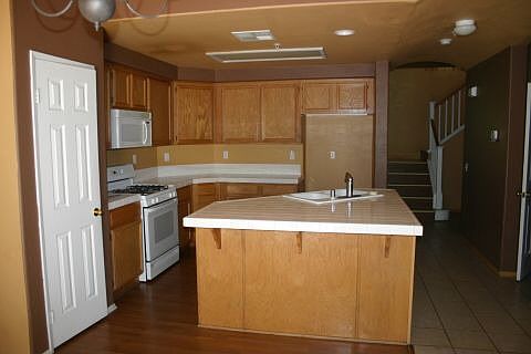 2nd image of 26415 Arboretum Way Unit 2401