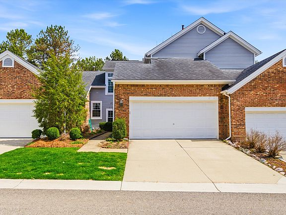2nd image of 4344 Hillside Dr