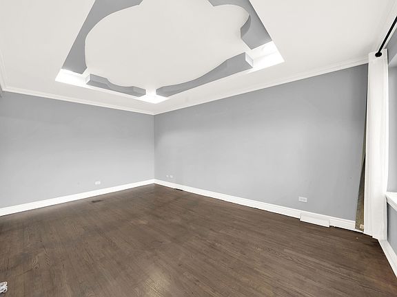 3rd image of 5911 W 87th Pl