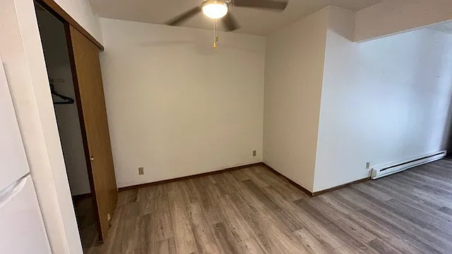 2 bed, 875 sqft, $1,400 — Photo 4