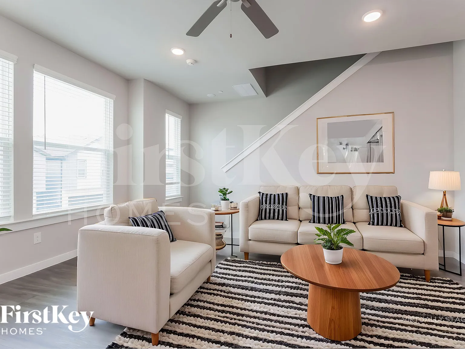 4 bed, 4.0 bath, 2013 sqft, $2,470 — Photo 3