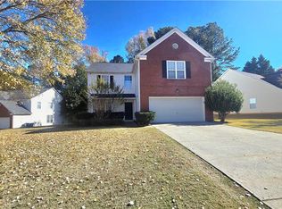 46 Daisy Meadow Trl, Lawrenceville, GA 30044