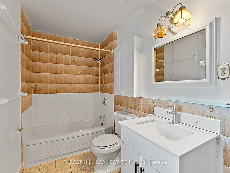 36 Arnold Cres #UPPER — Photo 28