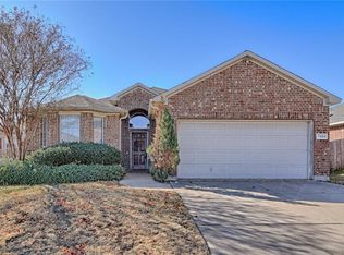 7924 Raton Ridge Ln, Arlington, TX 76002
