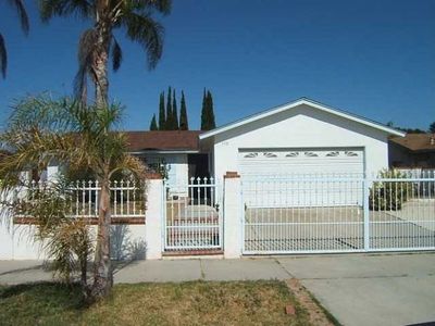 718 Flora Dr, Oceanside, CA, 92057