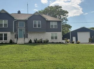 1543 Nicholson Schoolhouse Rd, Columbia, TN 38401