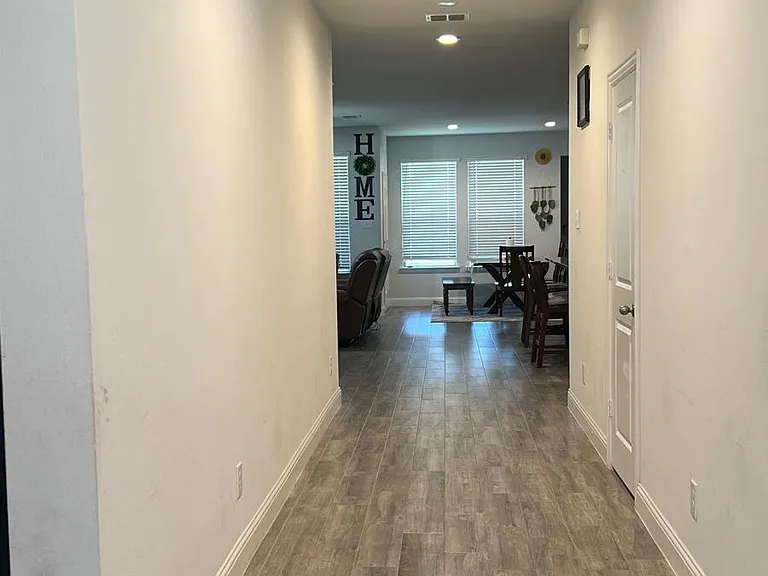 11012 Silver Falls Ct — Photo 13